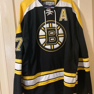 Reebok Boston Bruins Bergeron Assistant Captain Hockey Jersey 2xL